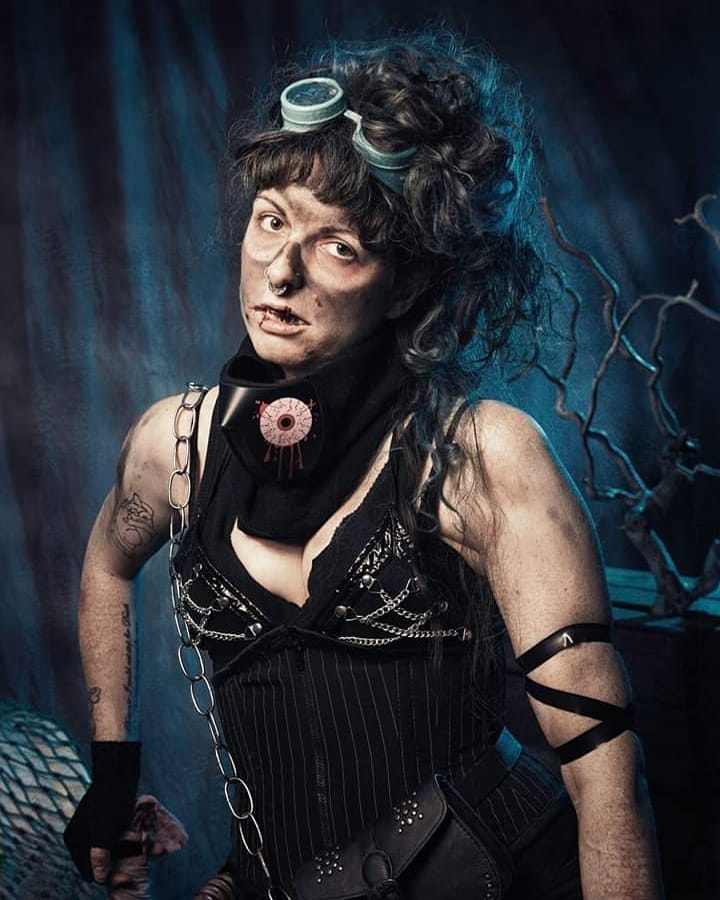 Kitty Leroux Age, Career & Net Worth 2026