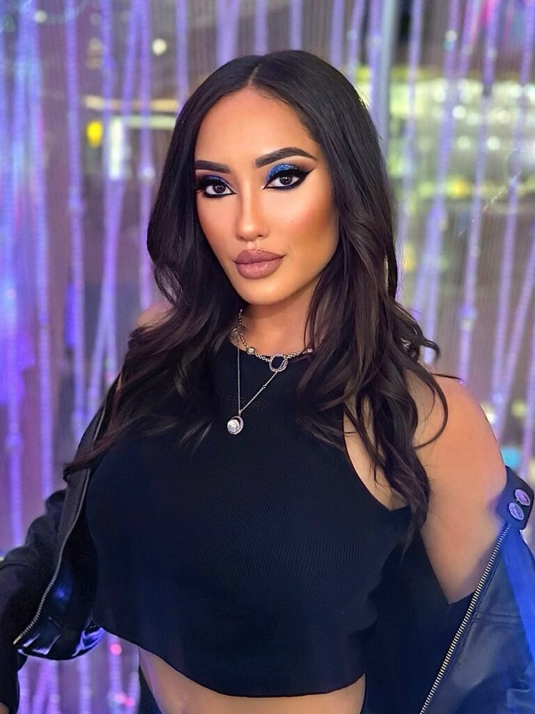 Who Is Chloe Amour? Complete Biography, Net Worth & Career Guide 2026