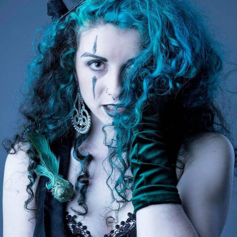 Kitty Leroux Age, Career & Net Worth 2026